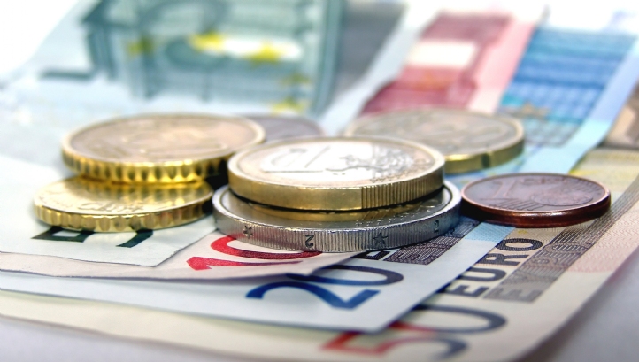 Suez reiterated expectations of revenue synegies of €200 million and cost synergies of €65 million from the GE Water acquisition